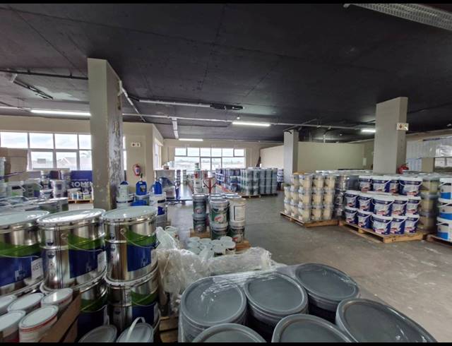 660M² RETAIL TO LET IN CAPE GATE